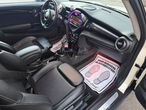 Used 2015 MINI Cooper S FWD image 36