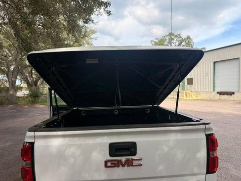 Used 2014 GMC Sierra 1500 SLE w/ SLE Value Package RWD image 8