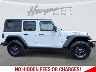 Used 2025 Jeep Wrangler Willys AWD/4WD video 2