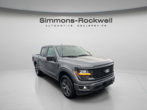 Used 2025 Ford F150 STX w/ Equipment Group 200A image 3