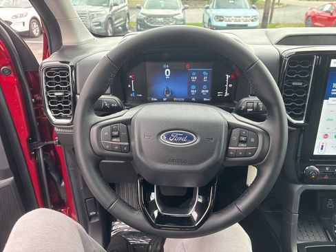 New 2025 Ford Ranger XLT w/ FX4 Off-Road Package image 12