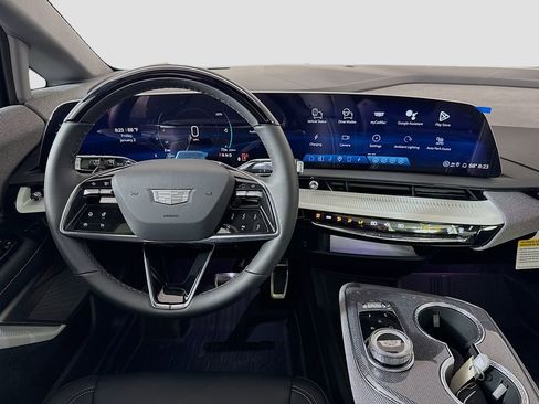New 2026 Cadillac Optiq Sport 1 w/ LPO, Floor Liner Package RWD image 24