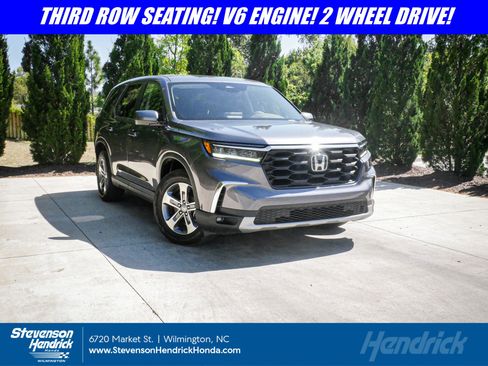 Used 2025 Honda Pilot EX-L image 1