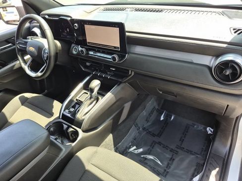 Used 2023 Chevrolet Colorado LT RWD image 22