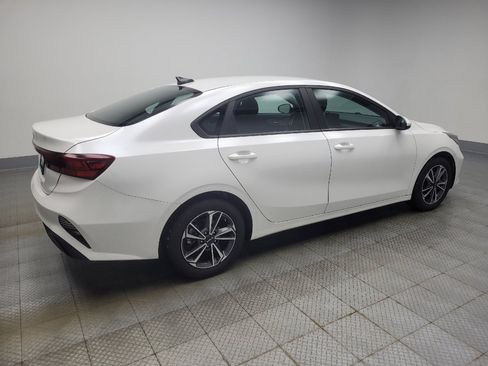 Used 2023 Kia Forte LXS image 10