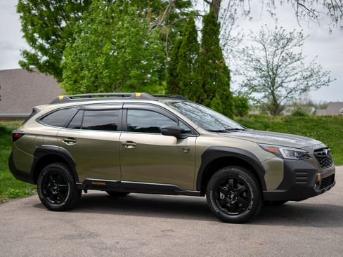 Used 2023 Subaru Outback Wilderness image 4