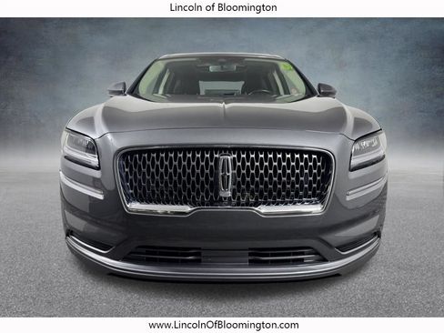 Used 2023 Lincoln Nautilus Reserve w/ Monochromatic Package AWD/4WD image 12