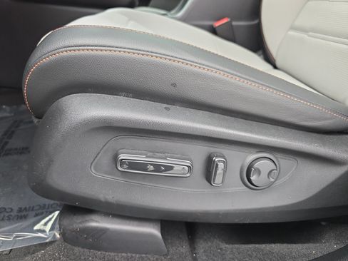 Used 2026 Honda CR-V Sport Touring image 29