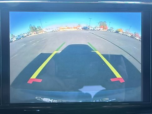 Used 2023 Chrysler Pacifica Touring-L image 24