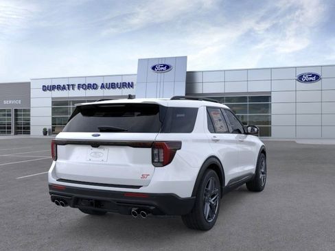 New 2026 Ford Explorer ST image 8