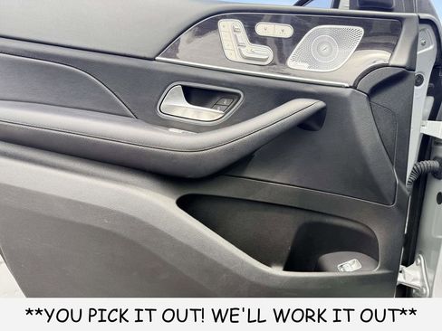 Used 2020 Mercedes-Benz GLE 350 w/ Premium Package image 10
