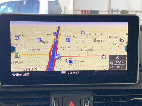 Used 2018 Audi Q5 2.0T Premium Plus w/ Premium Plus Package image 30