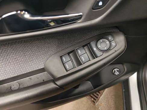 Used 2026 Chevrolet TrailBlazer LT w/ Convenience Package image 12