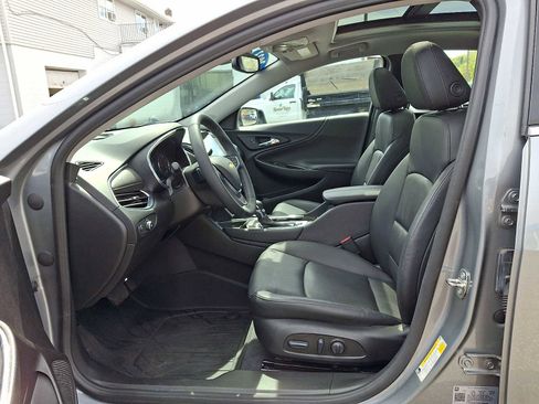 Used 2023 Chevrolet Malibu LT w/ LPO, Floor Liner Package FWD image 13