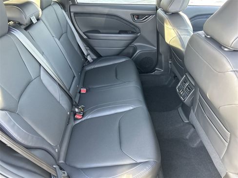 New 2025 Subaru Forester Limited image 9