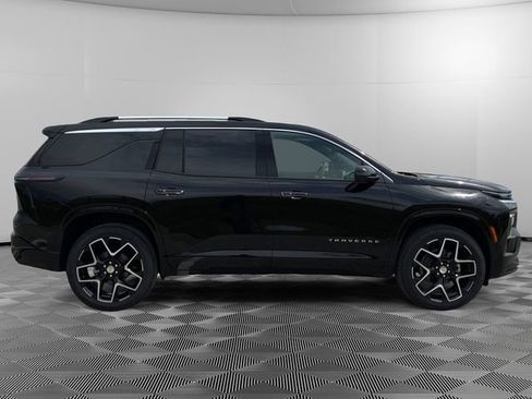 New 2026 Chevrolet Traverse High Country w/ LPO, Floor Liner Package AWD/4WD image 6