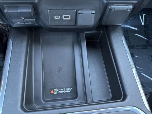 Used 2022 Chevrolet Silverado 2500 High Country w/ LPO, Hitch Package image 20