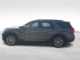 Used 2020 Ford Explorer XLT w/ Equipment Group 202A image 4