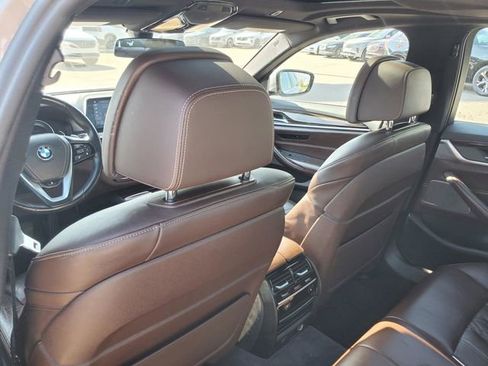 Used 2017 BMW 530i xDrive AWD/4WD image 31