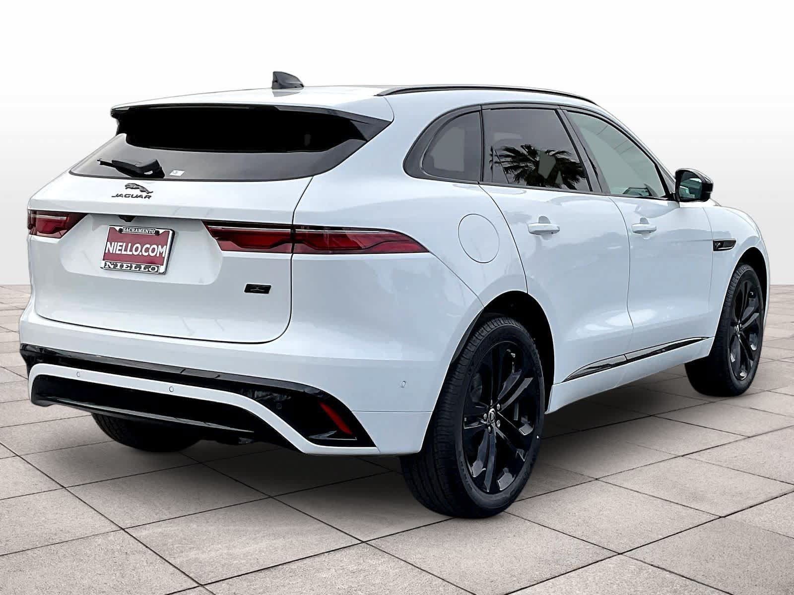 New 2026 Jaguar F-PACE R-Dynamic S AWD/4WD image 4