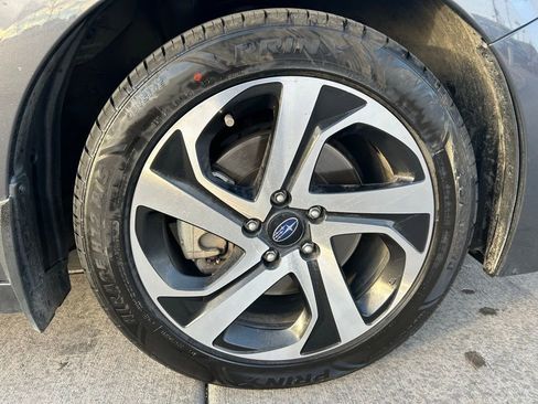 Used 2022 Subaru Legacy Limited w/ Popular Package #3 image 10