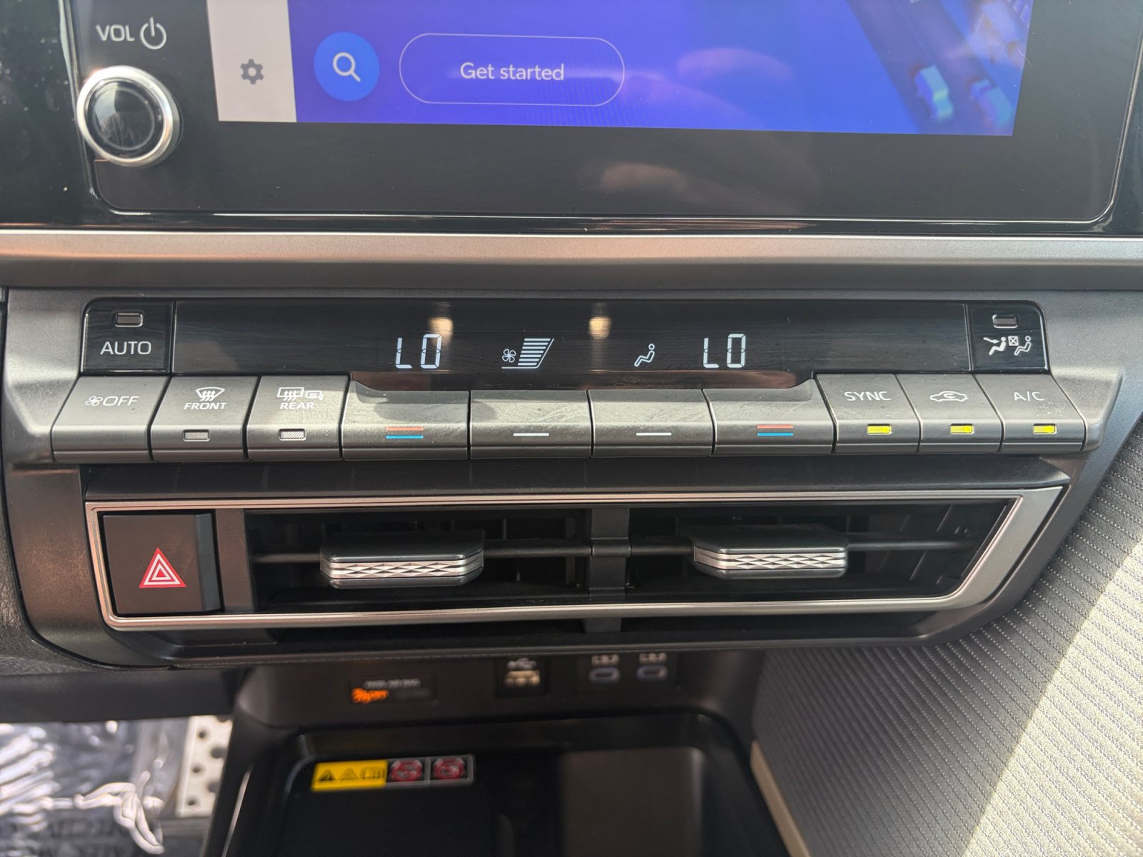 Used 2025 Toyota Camry SE FWD image 22