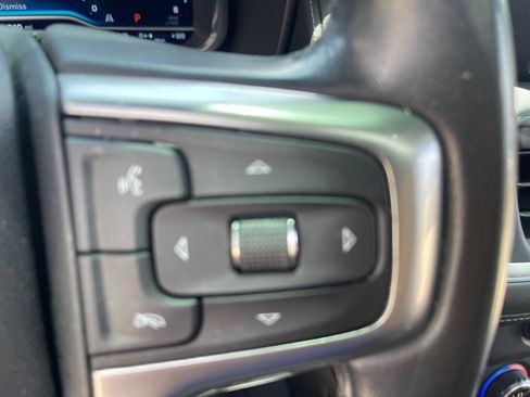 Used 2022 Chevrolet Tahoe LT w/ Luxury Package RWD image 35