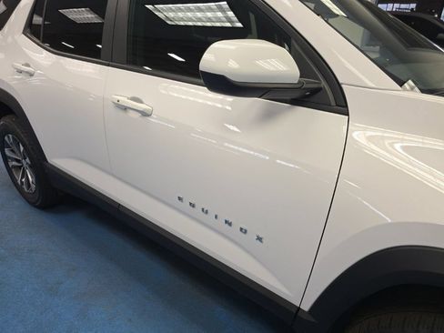 Certified 2026 Chevrolet Equinox LT FWD image 5