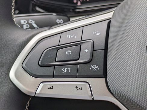 New 2025 Volkswagen Taos S image 24