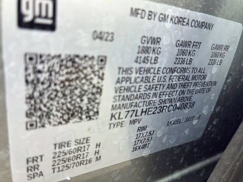 Used 2024 Chevrolet Trax LT w/ Driver Confidence Package FWD image 14