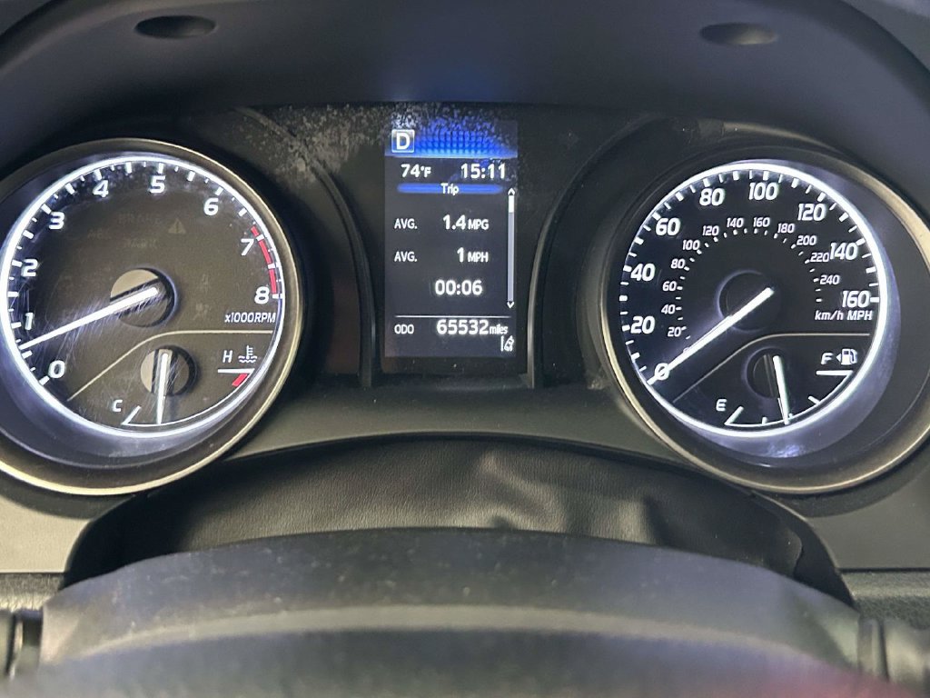 Used 2023 Toyota Camry SE FWD image 27