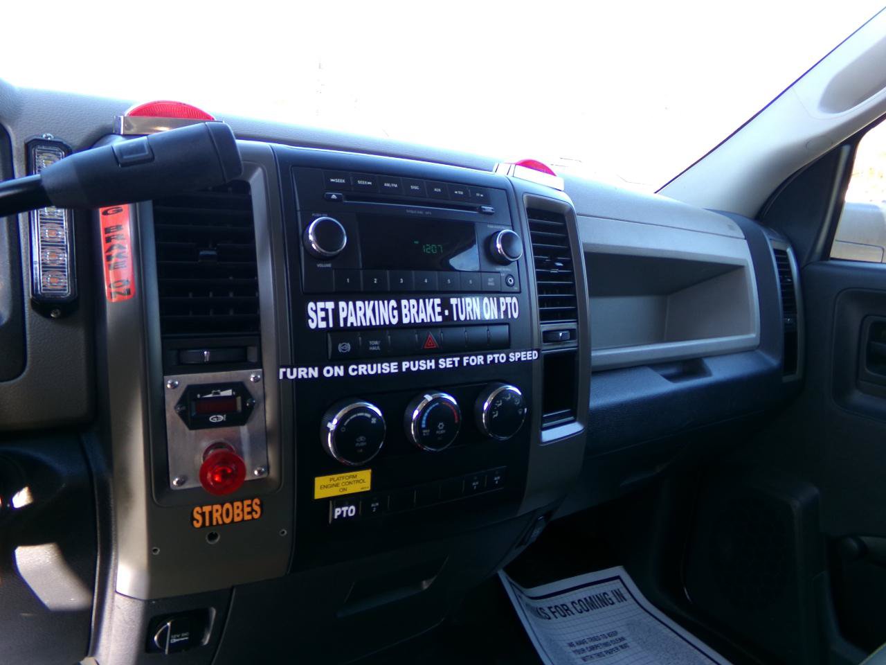 Used 2011 RAM 5500 2WD Regular Cab w/ Cold Weather Group image 22