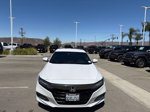 Used 2020 Honda Accord Sport image 4