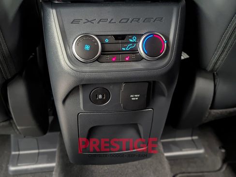 Used 2026 Ford Explorer ST w/ Sun And Sound Package AWD/4WD image 31