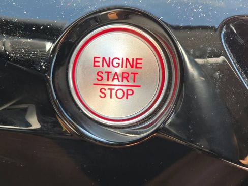 Used 2022 Acura MDX FWD image 10