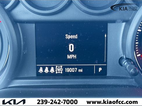 Used 2025 Chevrolet Silverado 1500 Custom Trail Boss AWD/4WD image 33