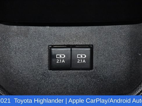 Used 2021 Toyota Highlander XLE image 25