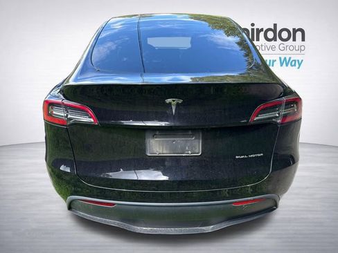 Used 2023 Tesla Model Y Long Range AWD/4WD image 5