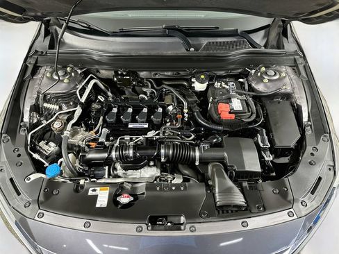 Used 2019 Honda Accord LX image 33