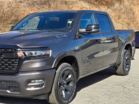 New 2026 RAM 1500 4x4 Crew Cab image 42