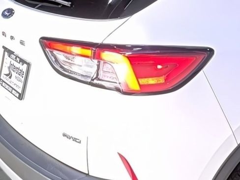 Used 2022 Ford Escape SE w/ Cold Weather Package image 13