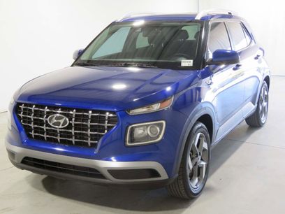 Certified 2022 Hyundai Venue SEL w/ Cargo Package