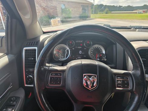 Used 2015 RAM 1500 Outdoorsman RWD image 17
