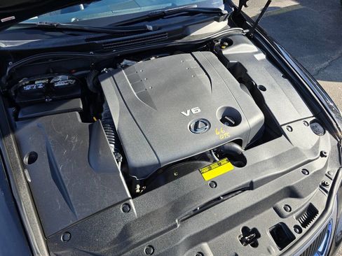 Used 2010 Lexus IS 250C image 36