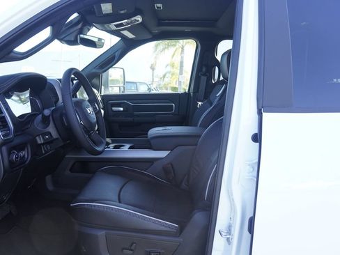 New 2026 RAM 2500 Laramie w/ Night Edition AWD/4WD image 21
