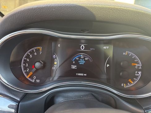 Used 2020 Jeep Grand Cherokee Trailhawk w/ Trailhawk Luxury Group image 15