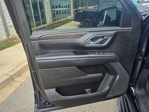 Used 2021 Chevrolet Tahoe LS w/ Driver Alert Package AWD/4WD image 14