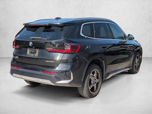 Used 2023 BMW X1 xDrive28i w/ Premium Package AWD/4WD image 5
