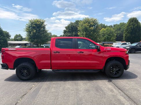 Used 2020 Chevrolet Silverado 1500 LT Trail Boss w/ Convenience Package AWD/4WD image 6