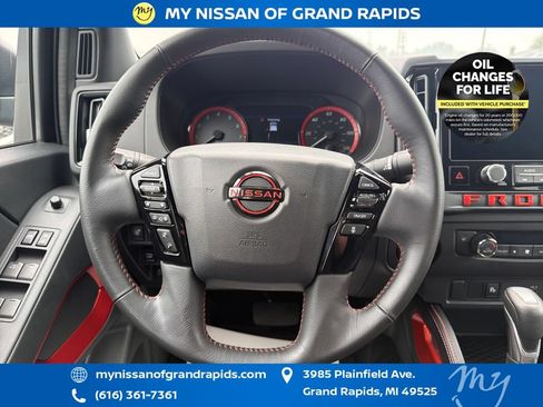 Used 2025 Nissan Frontier PRO-4X w/ Interior Protection Package AWD/4WD image 15